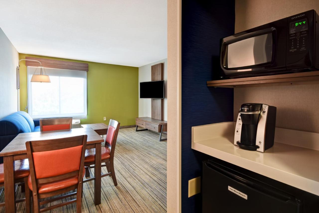 Holiday Inn Express Newport North - Middletown By Ihg Luaran gambar