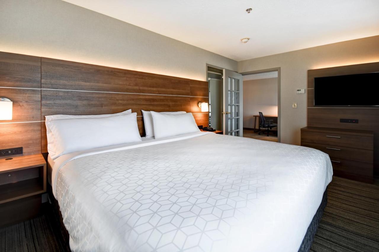 Holiday Inn Express Newport North - Middletown By Ihg Luaran gambar