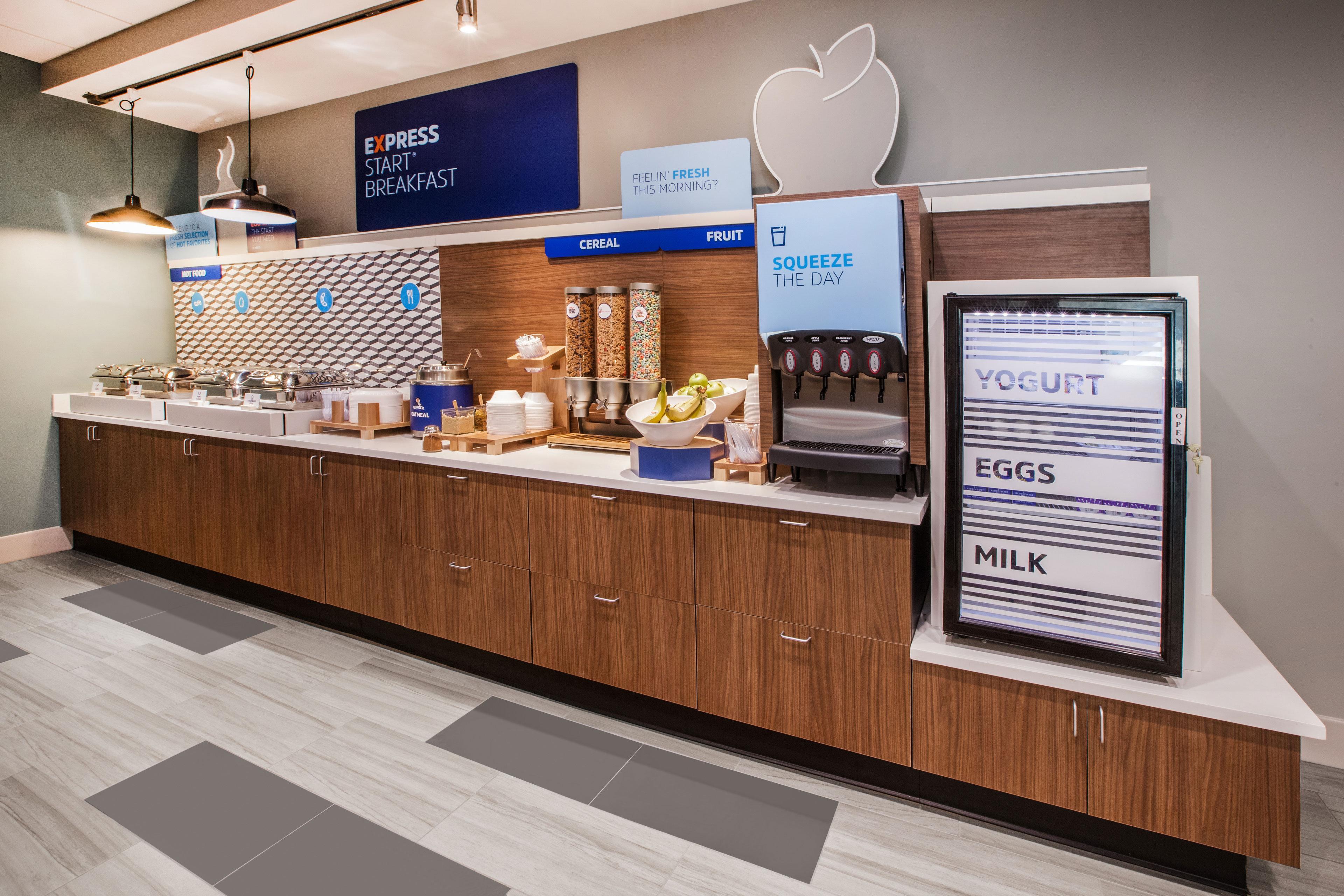 Holiday Inn Express Newport North - Middletown By Ihg Luaran gambar