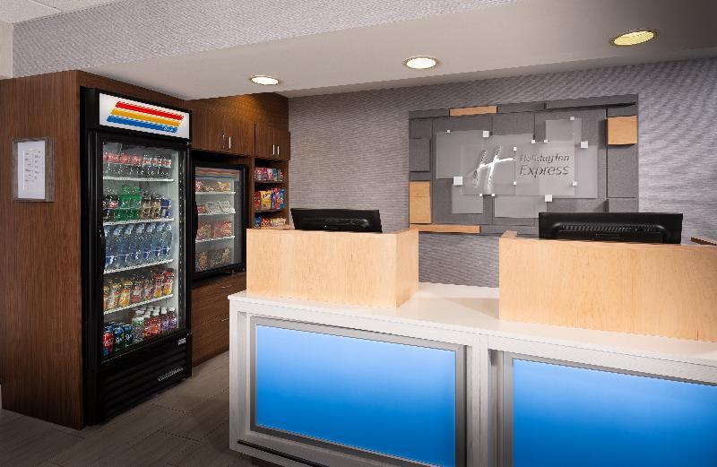 Holiday Inn Express Newport North - Middletown By Ihg Luaran gambar