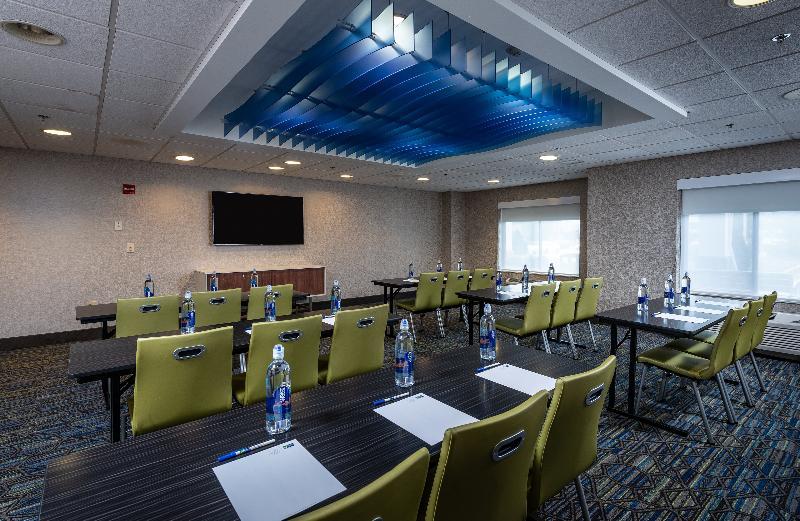 Holiday Inn Express Newport North - Middletown By Ihg Luaran gambar